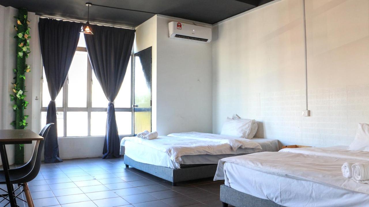 Ihome Boutique Hotel Seri Kembangan Exterior photo